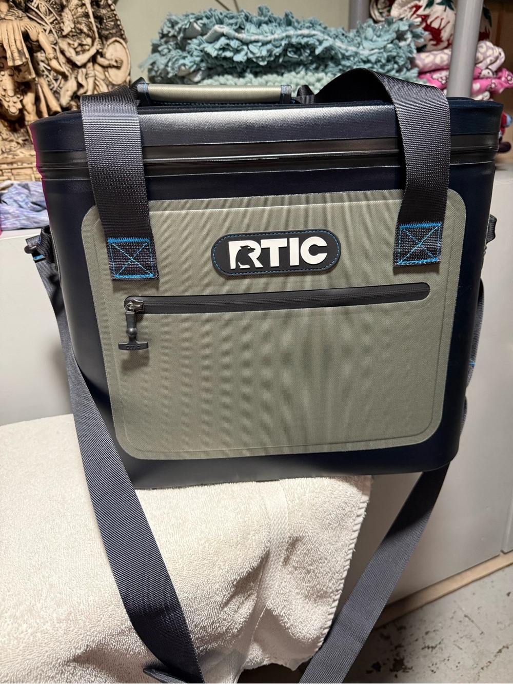 RTIC Olive and Black Soft Duffel Cooler - Insulated Travel Bag